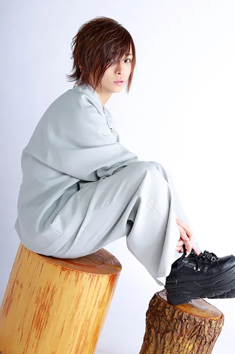 朝比奈 美麗の写真 - ViViD COLORのイケメンホスト