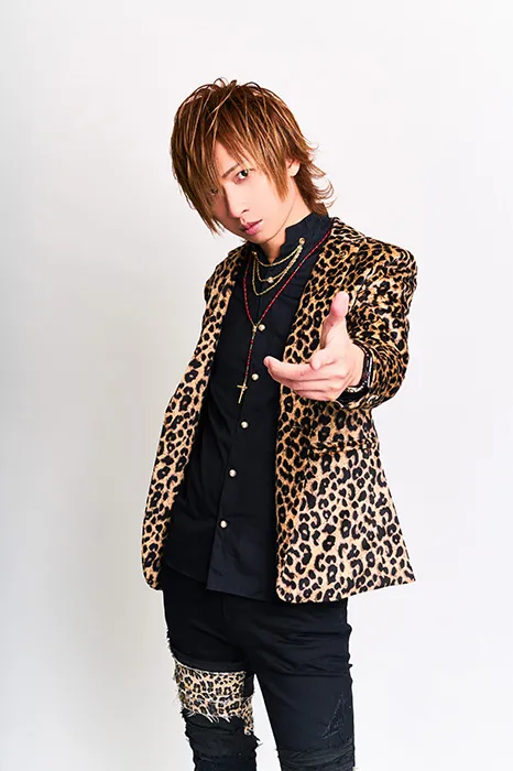 柏原勝哉†伯爵†の写真 - club ROMEOのイケメンホスト
