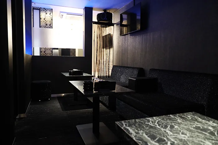 CLUB ADDICTの店内・ホスト写真_4