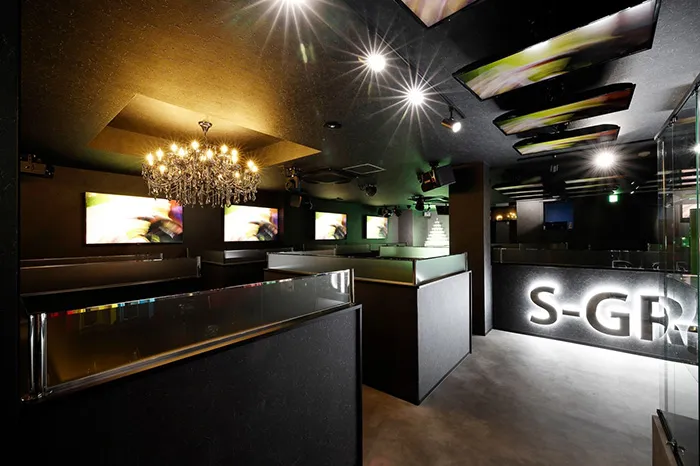 S-GRANDの店内・ホスト写真_1