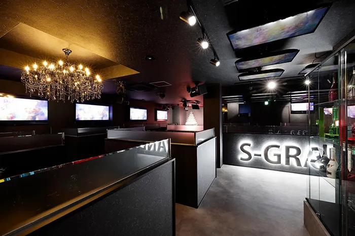 S-GRANDの店内・ホスト写真_4