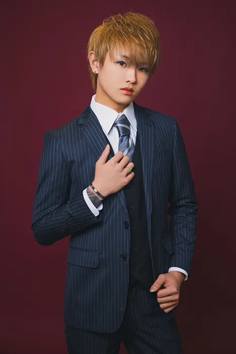 如月 亜羅夢の写真 - TOP DANDY NAGOYAのイケメンホスト