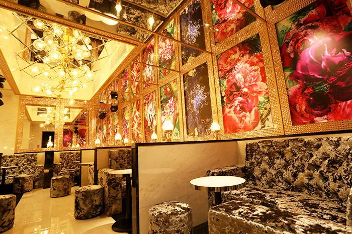 ALL WHITEの店内・ホスト写真_7
