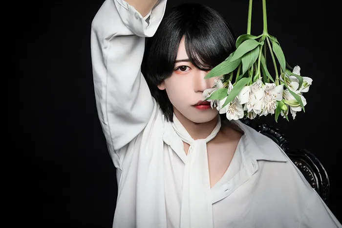 凰 麦の写真 - ALL WHITEのイケメンホスト