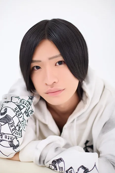 最強レムの写真 - ALL WHITEのイケメンホスト