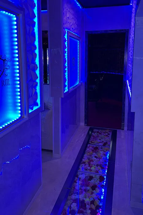 RⅢ1stの店内・ホスト写真_5